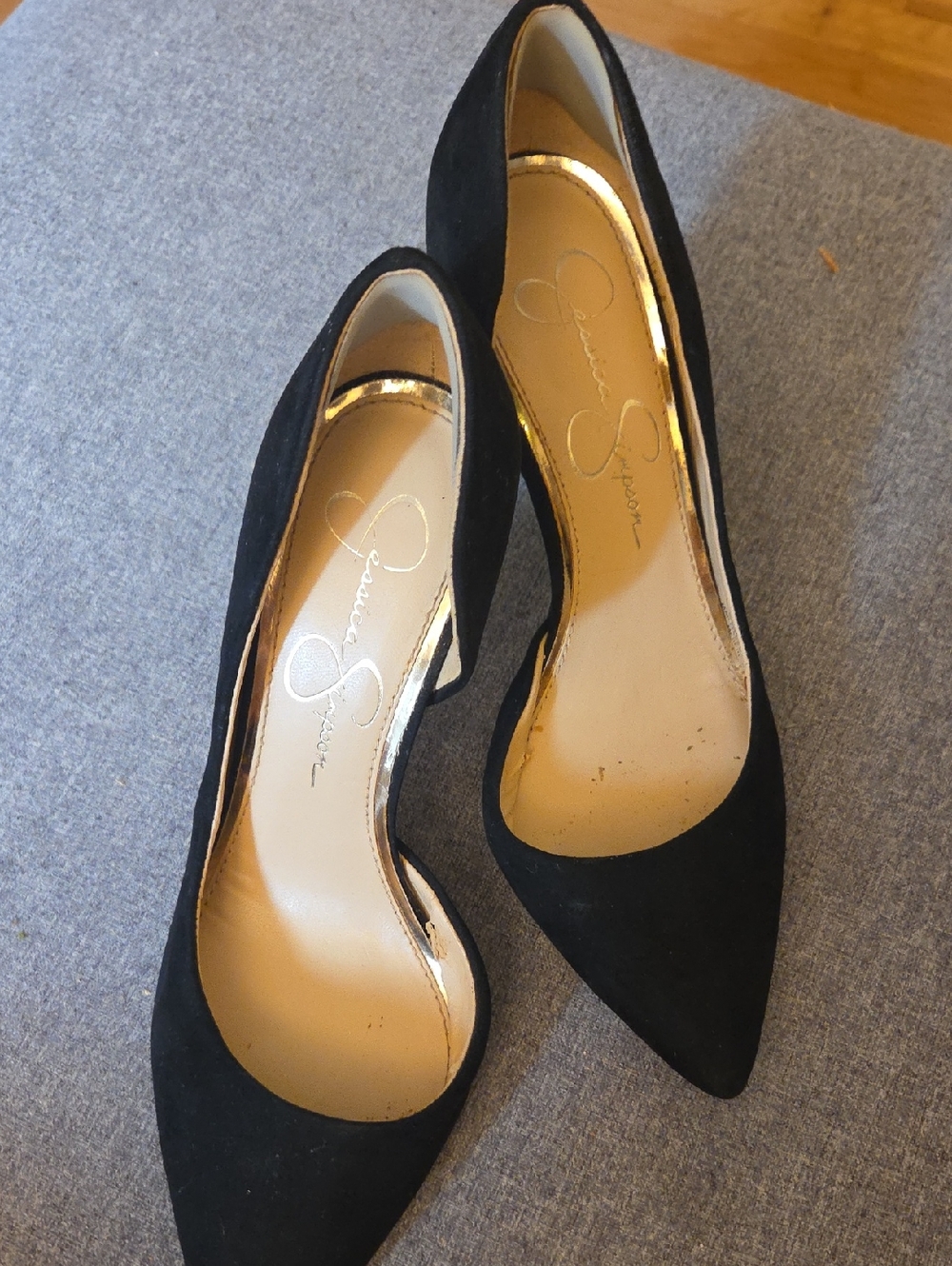Jessica Simpson Black Suede Pointed Toe Pumps